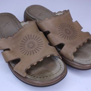 Dansko Eve Sun Open Toe Leather Sandals
